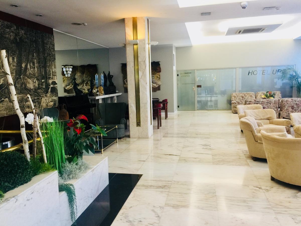 Hotel Urpi Sabadell Exterior photo